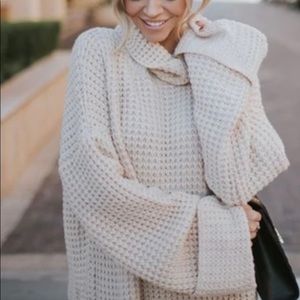 Goodnight macaroon cream turtleneck sweater